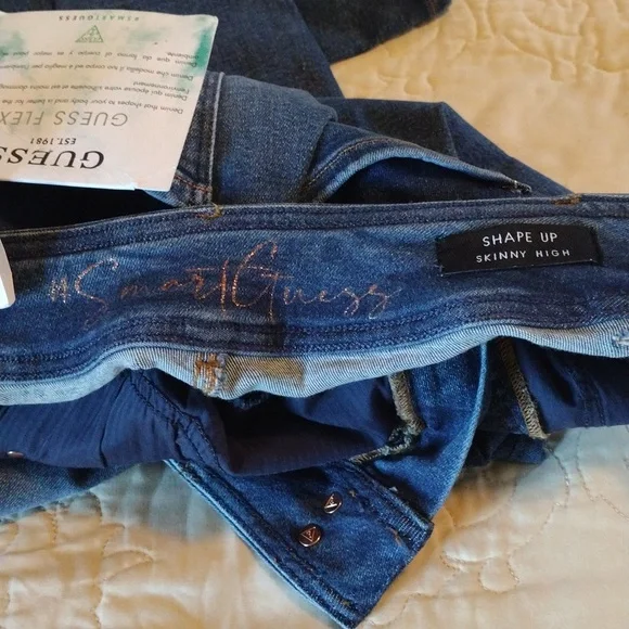 Guess Flex Shape Up Jeans